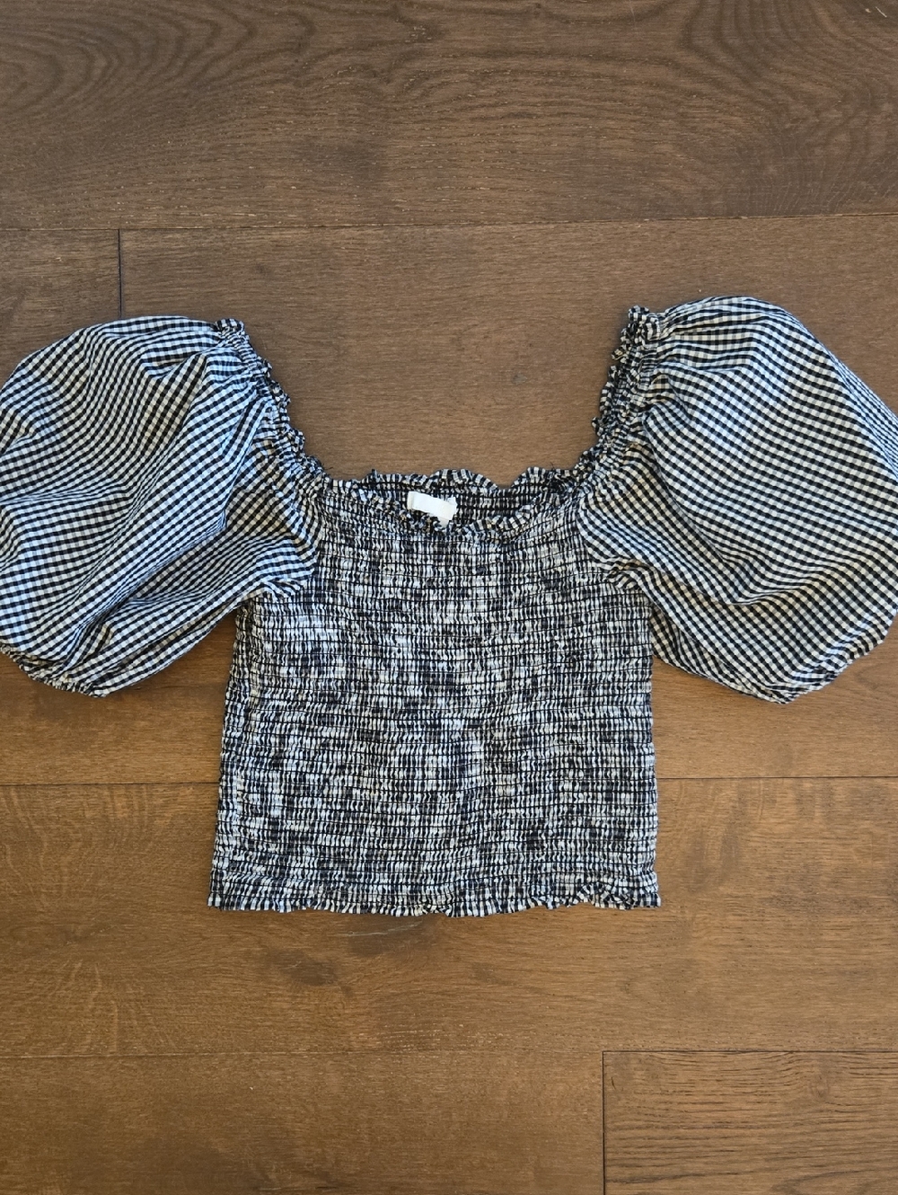 H&M Black and White Gingham Smocked Puff-Sleeve Crop Top